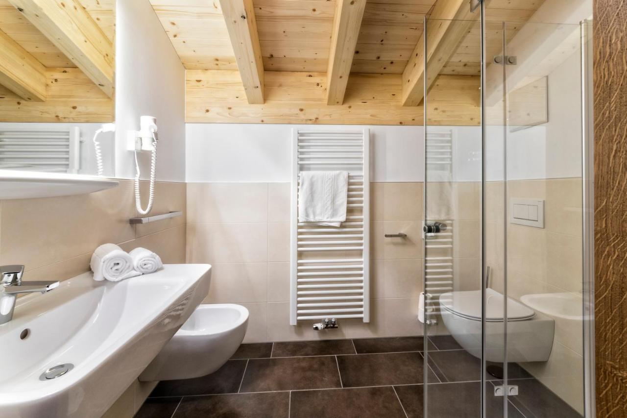 Hotel Moritz Dobbiaco Zewnętrze zdjęcie
